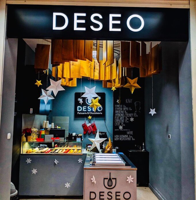 DESEO Patisserie & Chocolaterie  1, plac Żelaznej Bramy, 00-136 Warszawa
